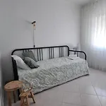Almare - T3 Em A 15 Min Da Da Falesia *