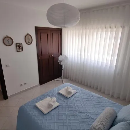 Almare - T3 Em A 15 Min Da Da Falesia